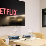 Apartment Urban Deluxe *
