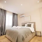 Urban Deluxe Apartman