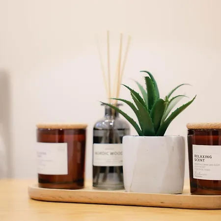 Urban Deluxe * 地拉那