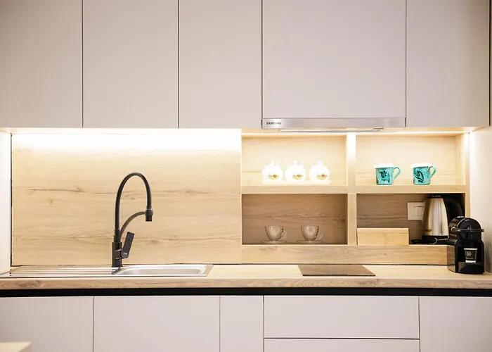 Urban Deluxe Apartment