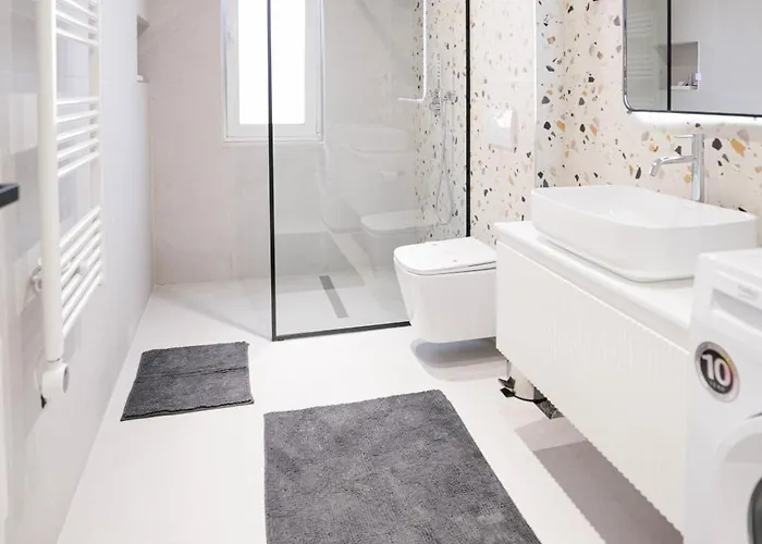 Urban Deluxe アパート *