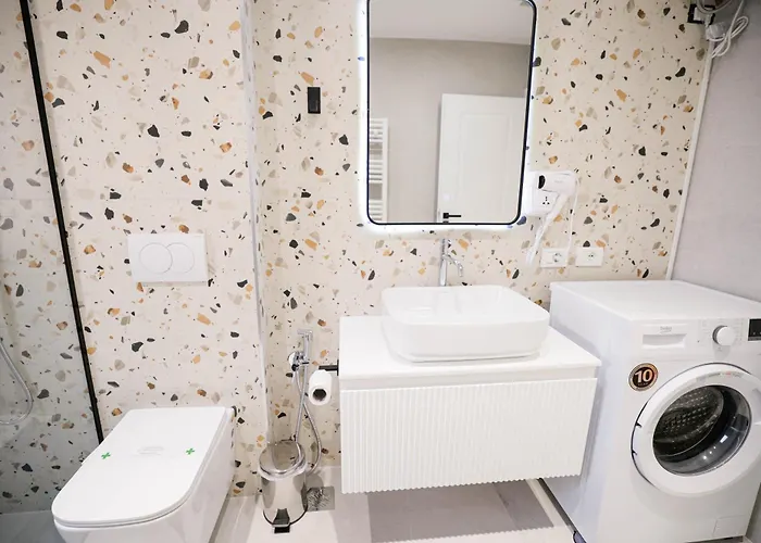 Urban Deluxe Apartment *