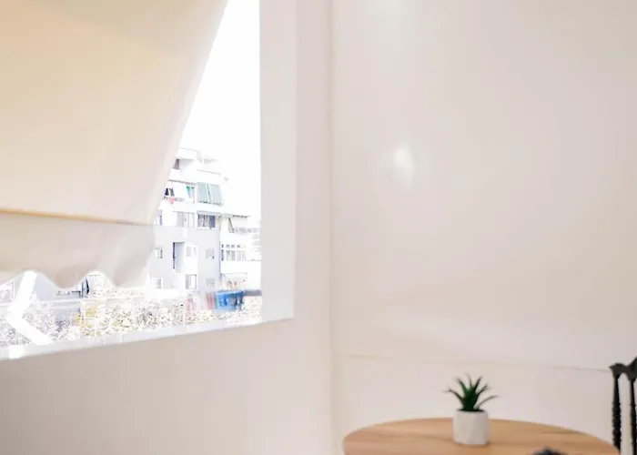 Urban Deluxe Apartment Tirana